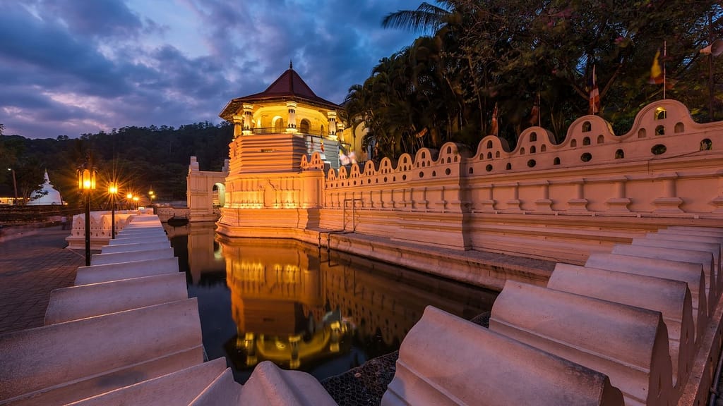 Temple of the Sacred Tooth Relic